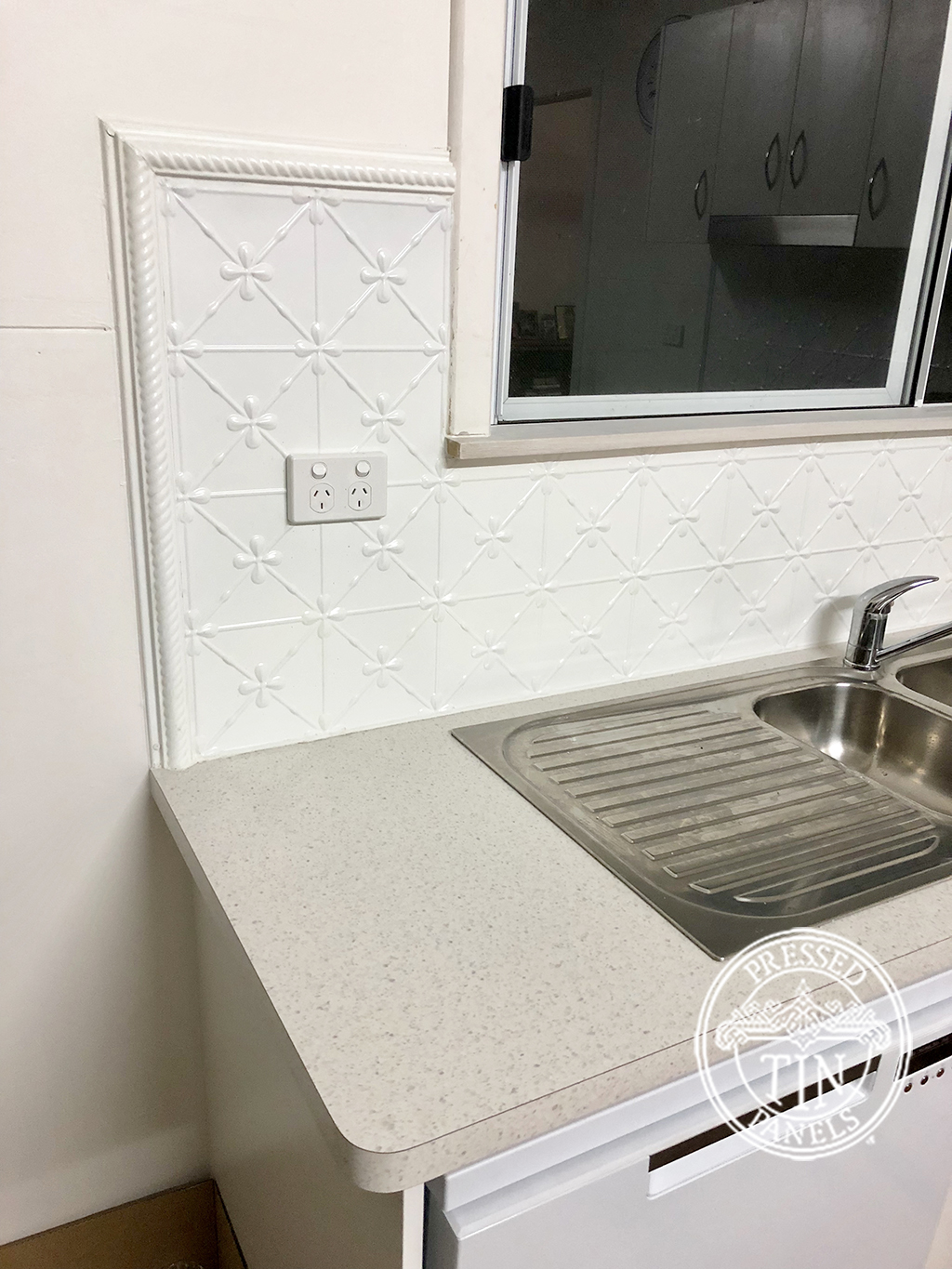 Pressed Tin Panels Clover Kitchen Splashback Bright White Close